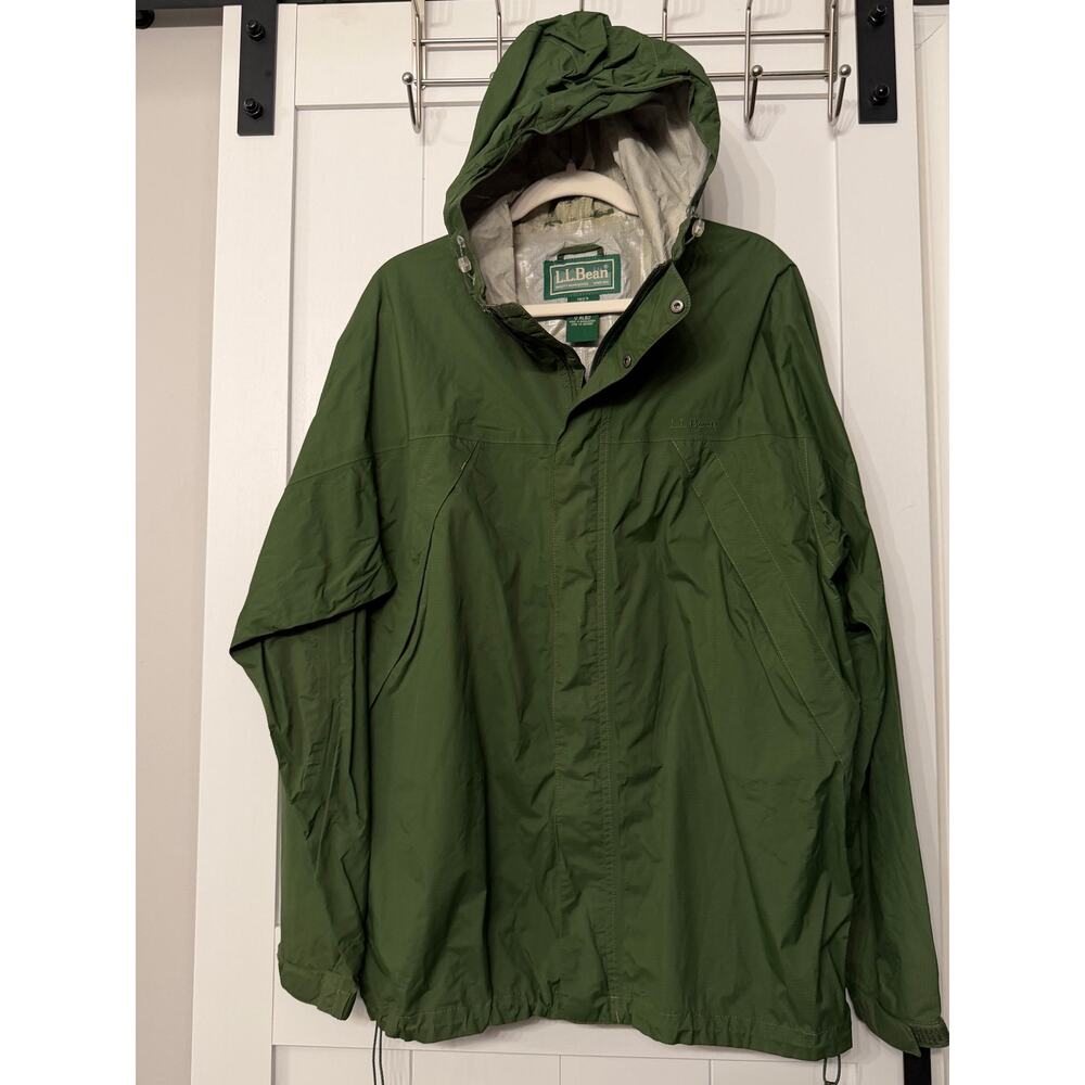 L.L.Bean Vintage Mens hooded windbreaker rain jacket in green size XL VTG